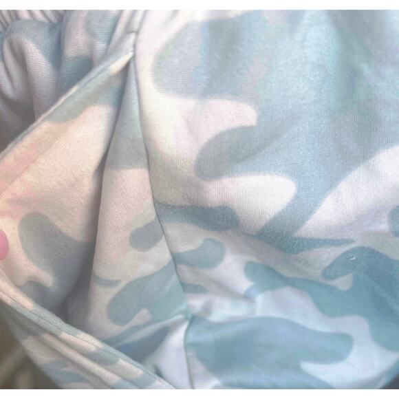 NWOT LA + Image Green/Beige Camo Fleece Long Sleeve Pullover Top/Shorts Set 2X - Picture 6 of 8